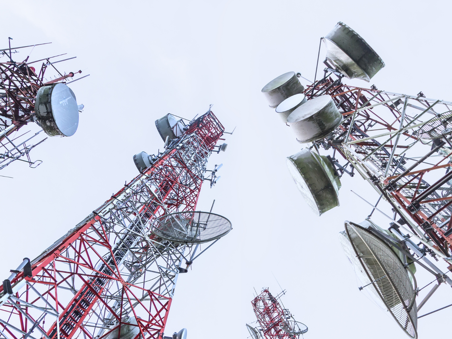 AI-powered maintenance assistant supporting telecom technicians in Spain